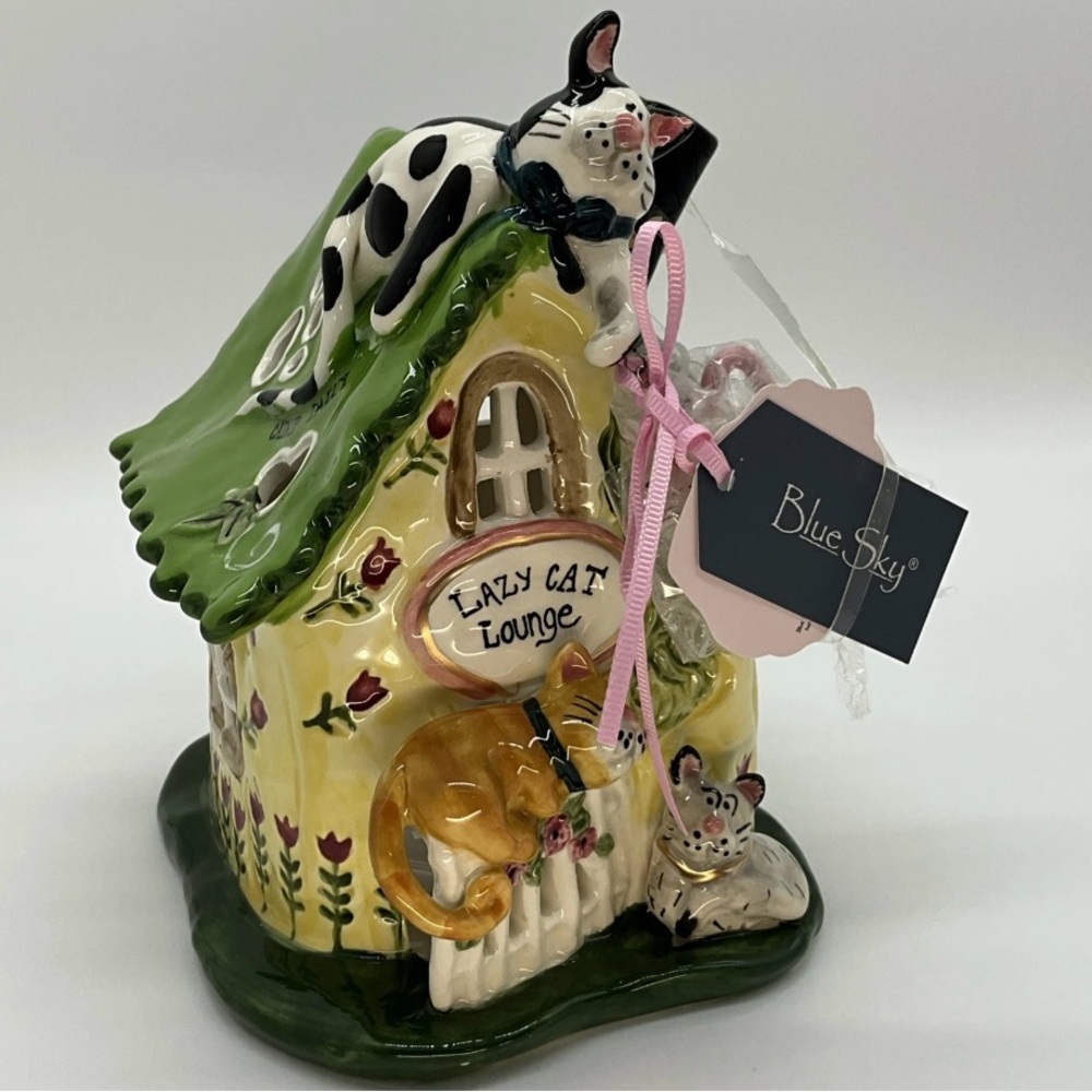 Blue Sky Clayworks “Lazy Cat Lounge” Tea Light Candle House 7.5” NWT
